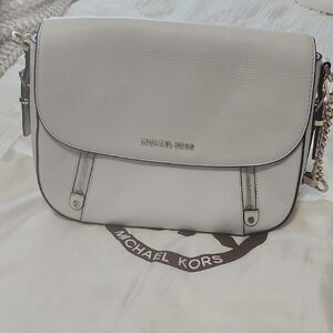 Michael Kors Bedford Legacy Medium Pebbled Leather Shoulder Bag